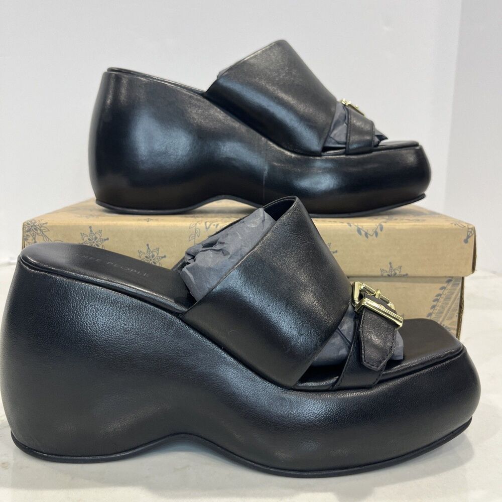 Free People NEW 7.5 Mila Minimal Wedge Sandals Leather Black Puff Platform‎ Boho